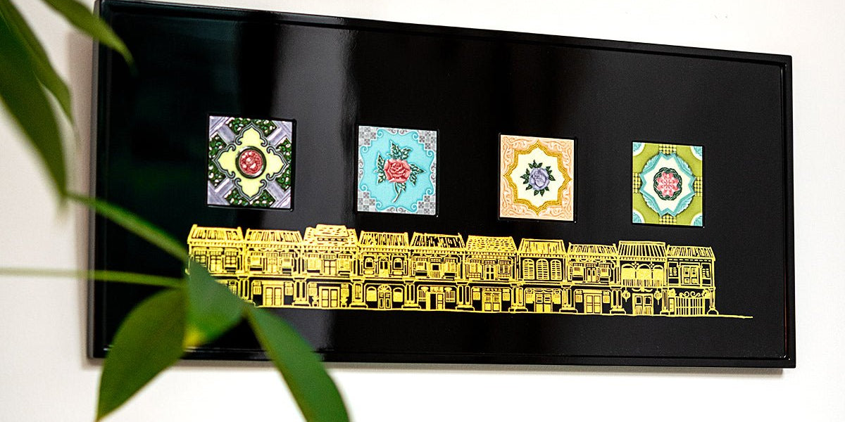 Display Stands, Plaques & Photo Frames