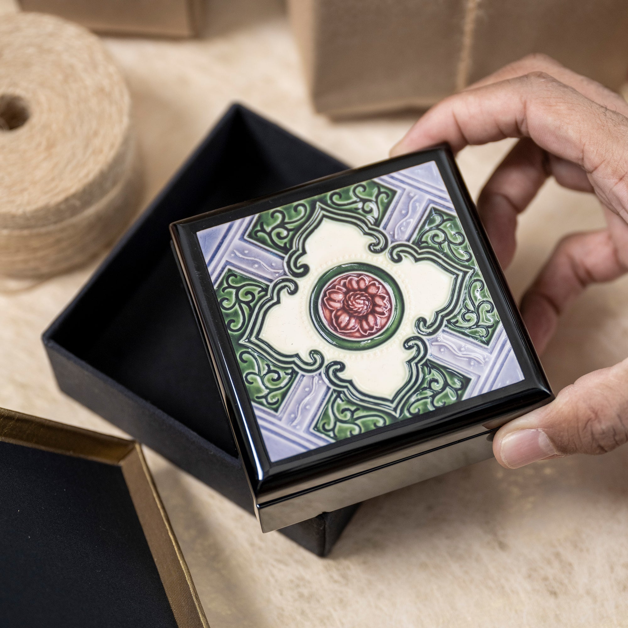 Trinket, Jewellery & Musical Boxes