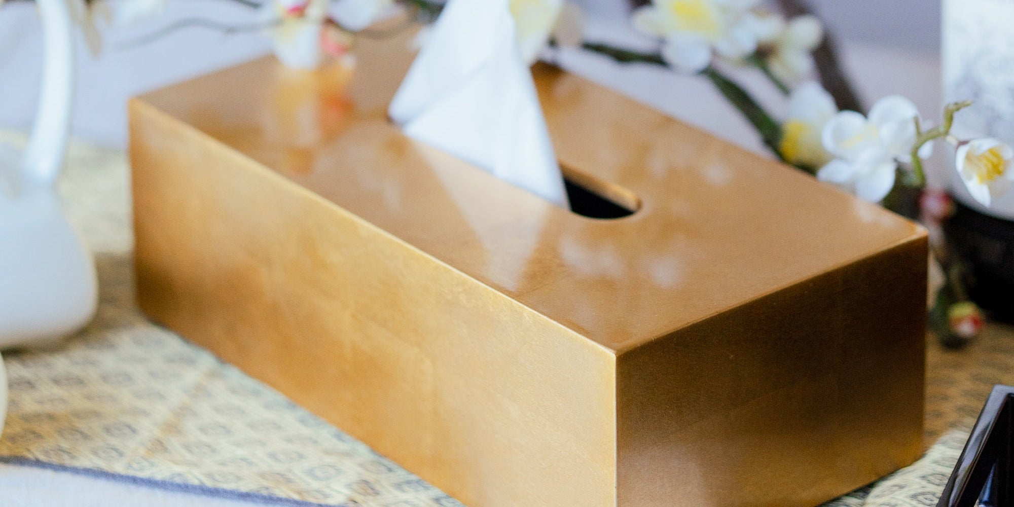 Tissue Box & Vase - Qua | Distinctive Gifts